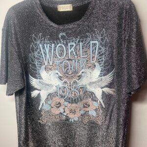 Altar'd State Gray Graphic Short Sleeve Tee